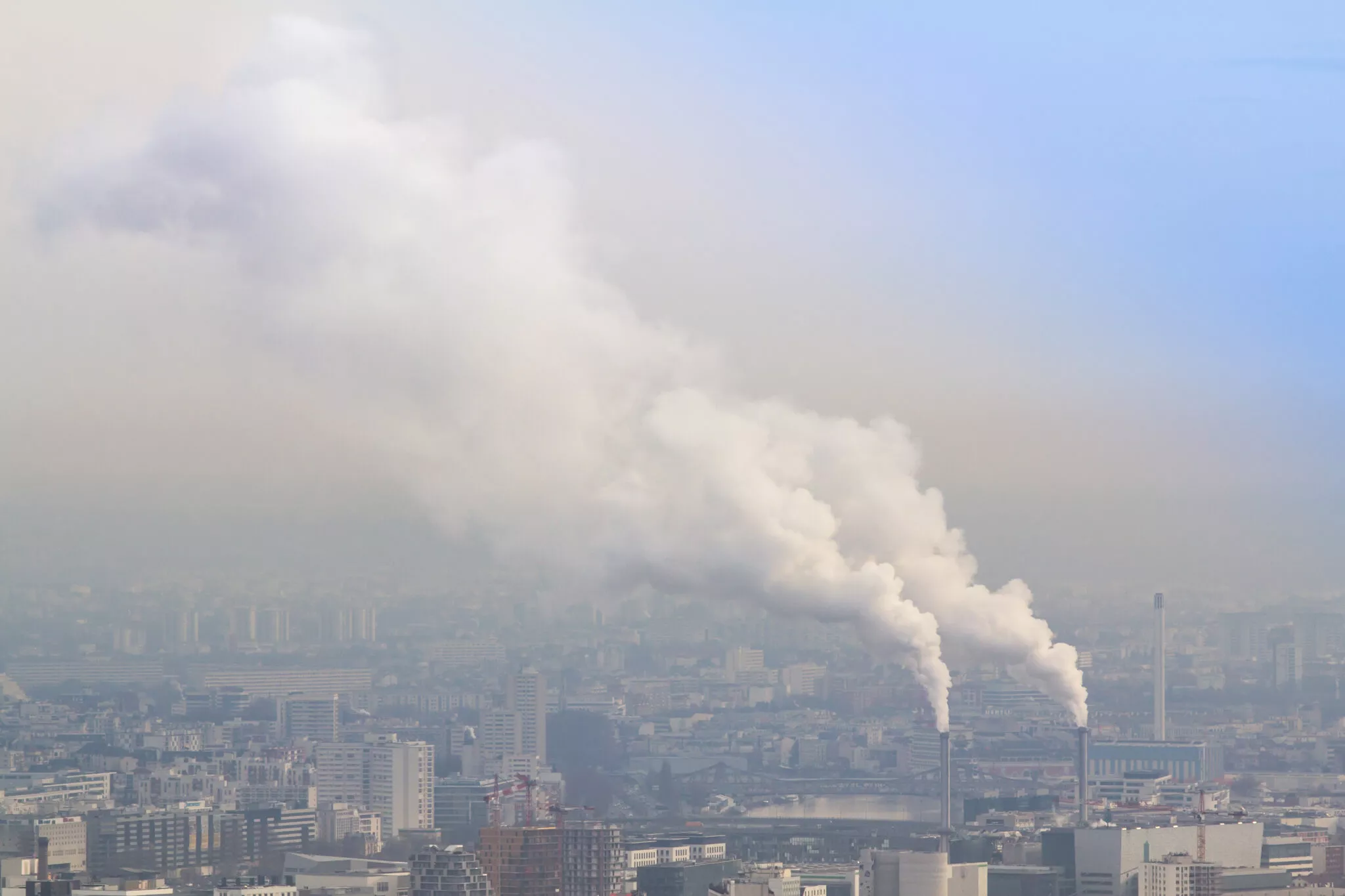 pollution air exterieur fumée immeuble ville cheminée