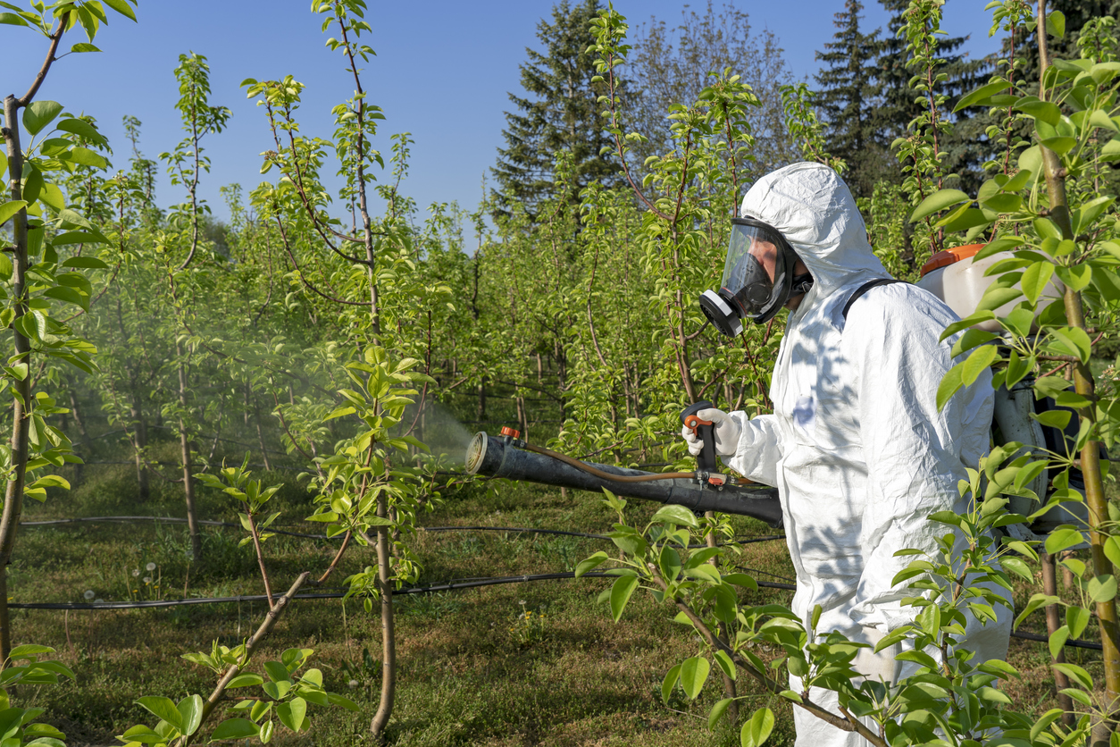 combinaison pesticides