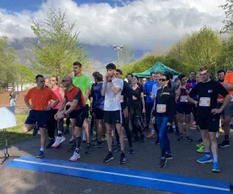 Ligne de départ des coureurs de la run for them 2022 à grenoble