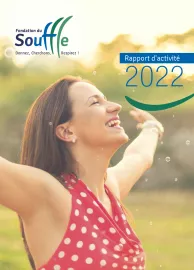 Couverture RA 2022 Femme qui respire bulles de savon autour